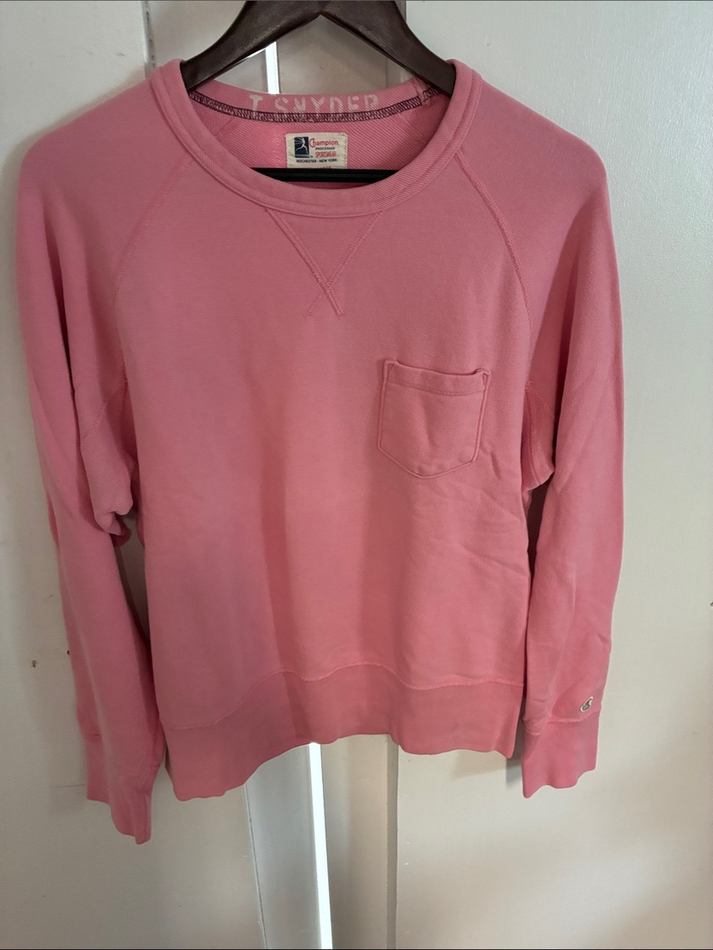 Champion Pink Women's Crewneck Sweatshirt with Pocket